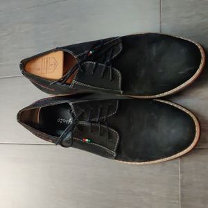 Zapato Italian Suede Lace-ups